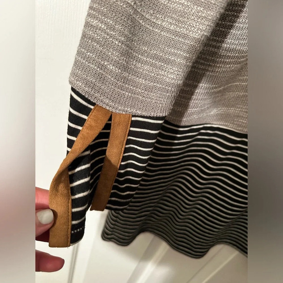 THML Anthropologie Cowl Neck Stripe Gray Black Dress Stretch Faux Suede Trim XS - Picture 14 of 14